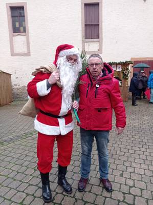 Gem Wetterzeube - Burgweihnacht Weihnachtsmann.jpg
